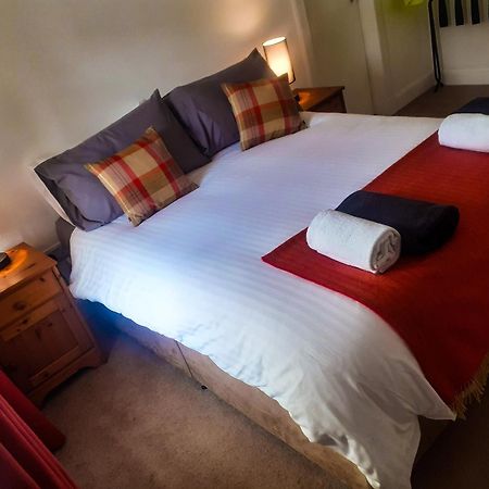 The White Stag Inn Strathyre Room photo